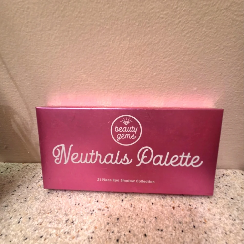 🦋2/$30! Beauty Gems Neutrals Palette 21-Piece Eye Shadow Kit w/Mirror NIP
